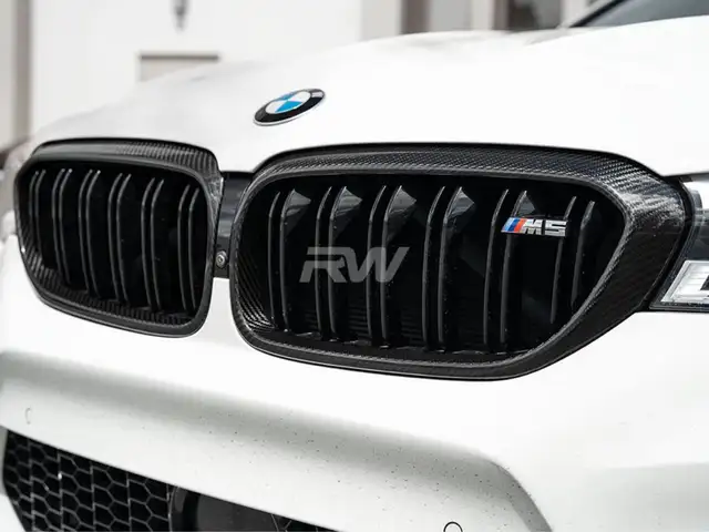 Облицовка от BMW F90 Carbon Original, Душанбе