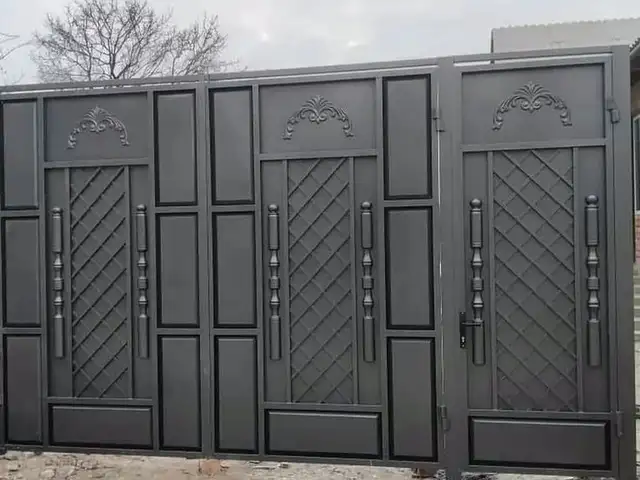 Дарвоза, Душанбе