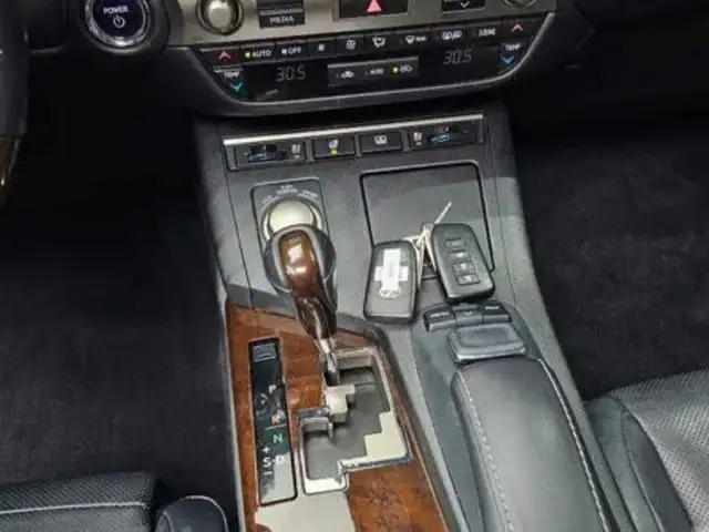 Lexus ES series, 2015, Душанбе - 7