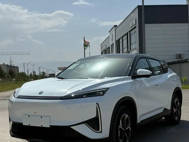 Dongfeng L7