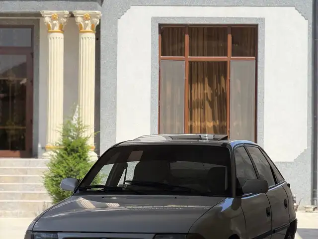 Opel Astra F