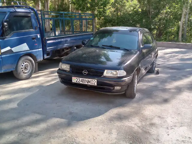 Opel Astra F