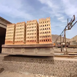 Кирпичи, Хуҷанд