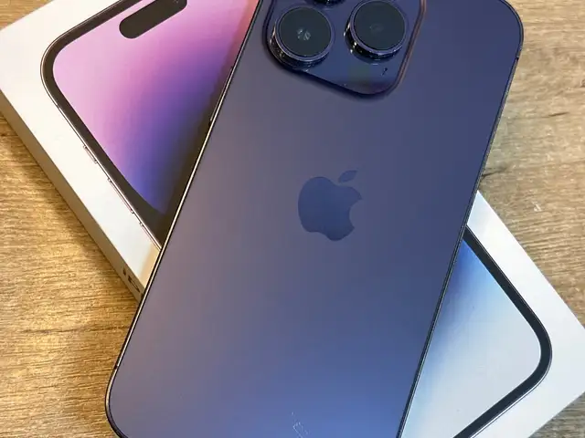 Apple iPhone 14 Pro, 128 gb, Deep Purple, Худжанд