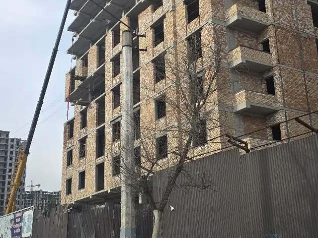 3-комн. квартира, 4 этаж, 111 м², Хучанд 13 мкр, Худжанд
