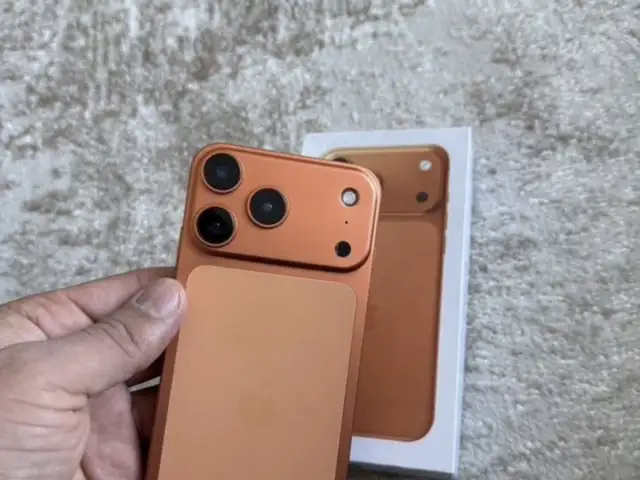 Apple iPhone Xr, 128 gb, Product Red, Хуҷанд