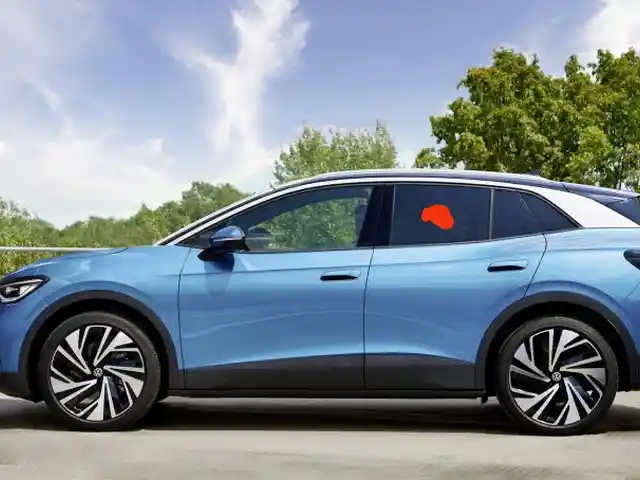 Стекло двери от Volkswagen ID.4 темное, Душанбе