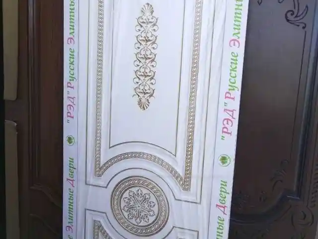 Дверь, Душанбе