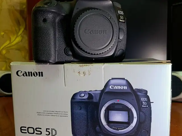 Фотоаппарат canon 5D, Худжанд