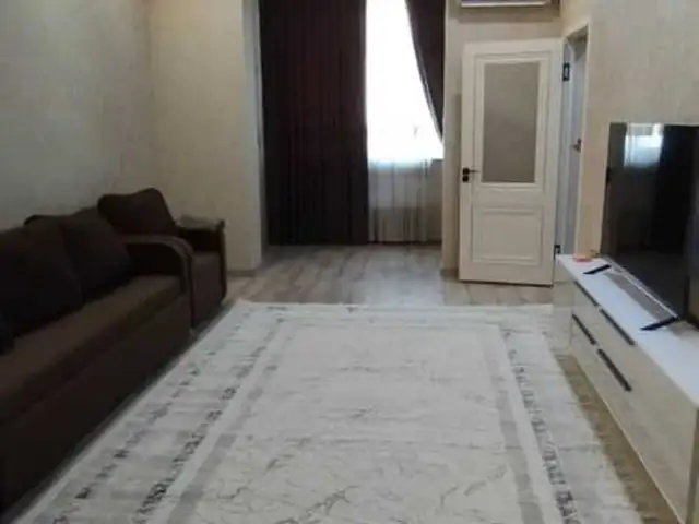 2-комн. квартира, 16 этаж, 56м², Родоми 2, Душанбе