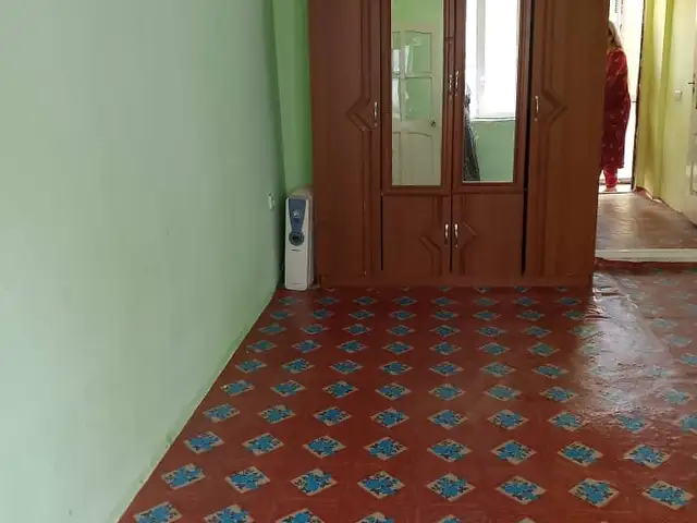 1-комн. квартира, 4 этаж, 38 м², 1 мкр, Турсунзода