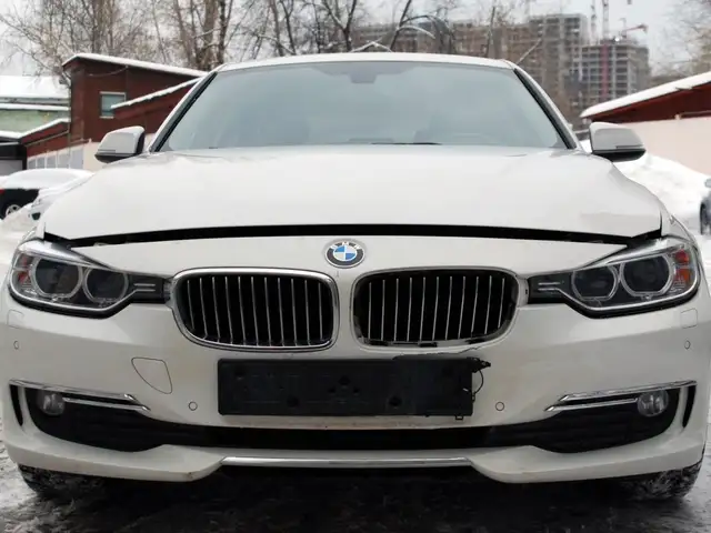 Передний бампер на BMW F30, Хуҷанд