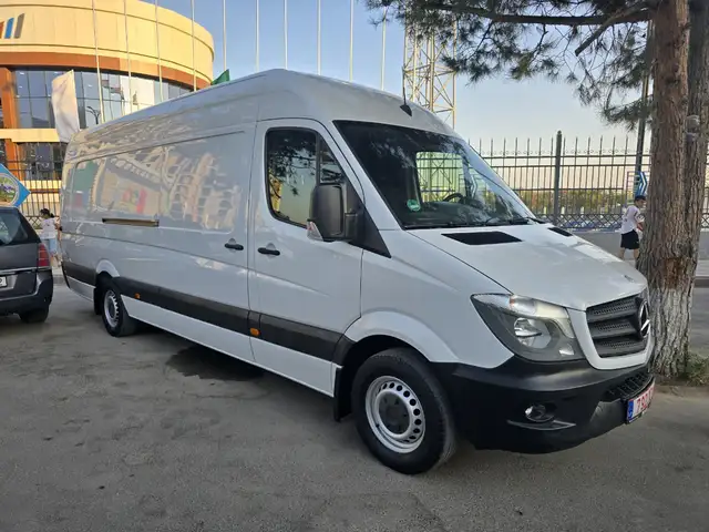 Фургон Mercedes-Benz Sprinter, 2015, Хуҷанд