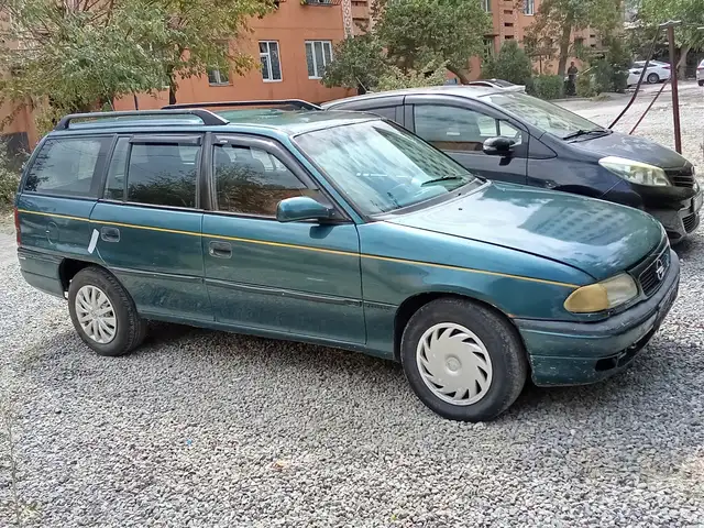 Opel Astra F