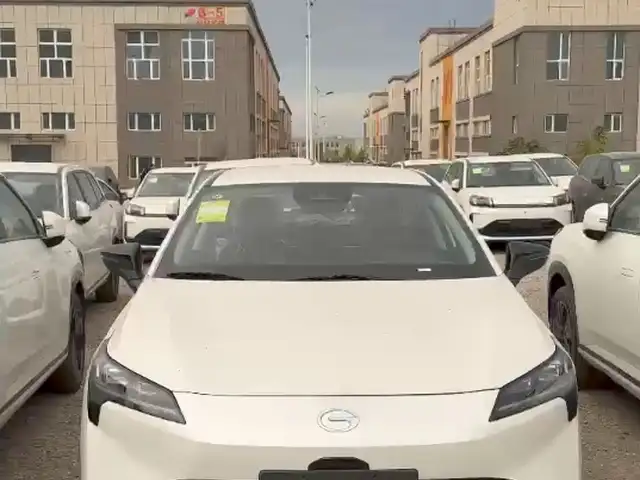 BYD B2