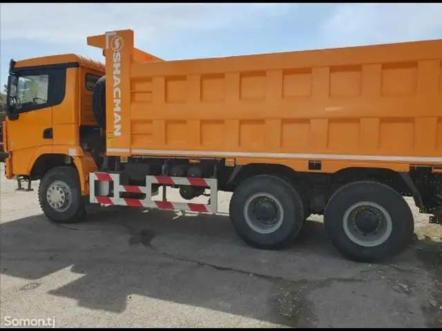 Самосвал Дулан Х3000, Душанбе