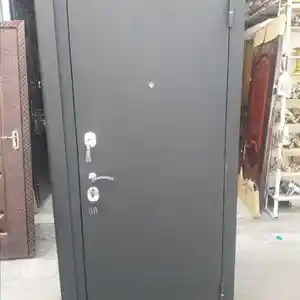 Дверь, Душанбе