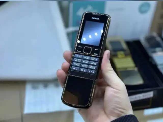 Nokia 8800, Душанбе