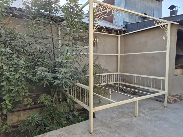 Кат, Душанбе