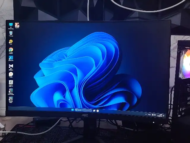 Манитор AOC 27 300HZ, Душанбе