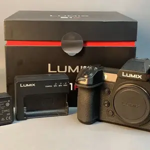 Фотоаппарат Lumix S1R Body на заказ, Душанбе