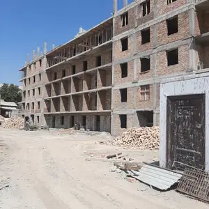 2-комн. квартира, Цокольный этаж, 48 м², 8мкр, Худжанд