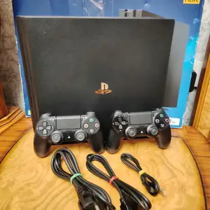 Игровая приставка PlayStation 4 Pro 35игр, Хуҷанд