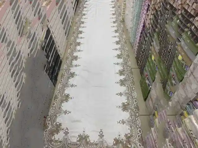Скатерть, Душанбе