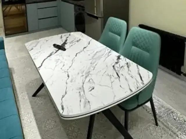 Стол и стулья, Душанбе