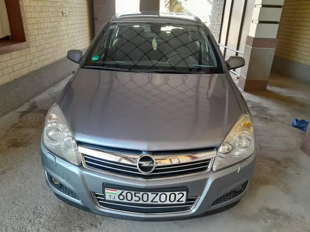 Opel Astra H