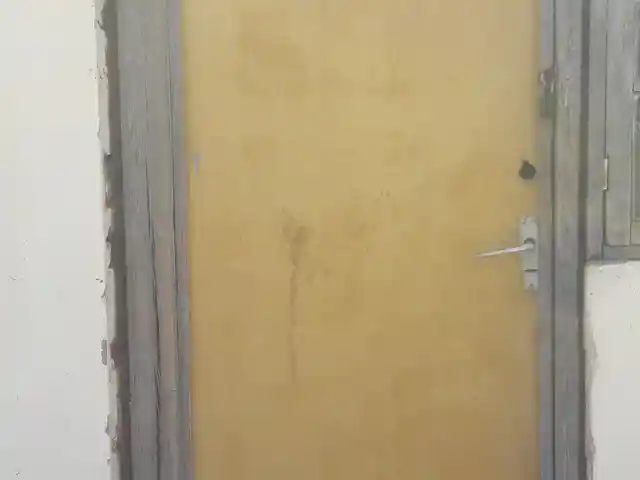 Дверь, Худжанд