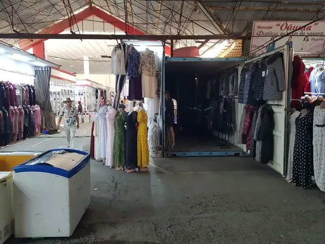 Помещение под магазин / салон, 15м², Сомон бозор, Хуҷанд