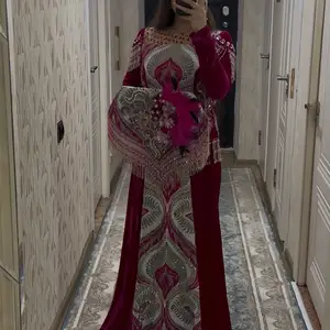 Национальное платье, Душанбе