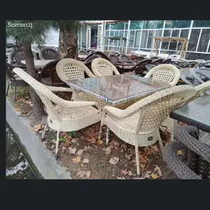 Стол и стулья, Душанбе