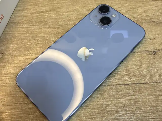 Apple iPhone 14, 128 gb, Starlight, Хуҷанд