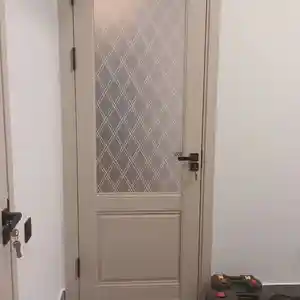 Дверь, Душанбе