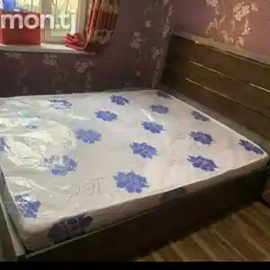 Двуспальная кровать, Душанбе