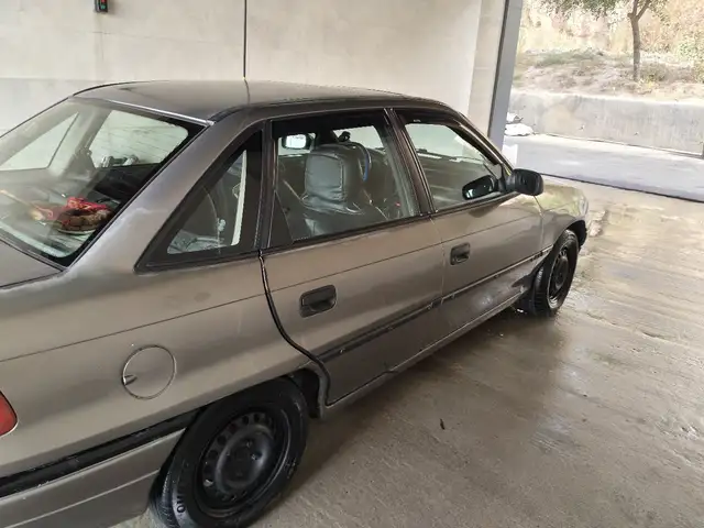 Opel Astra F