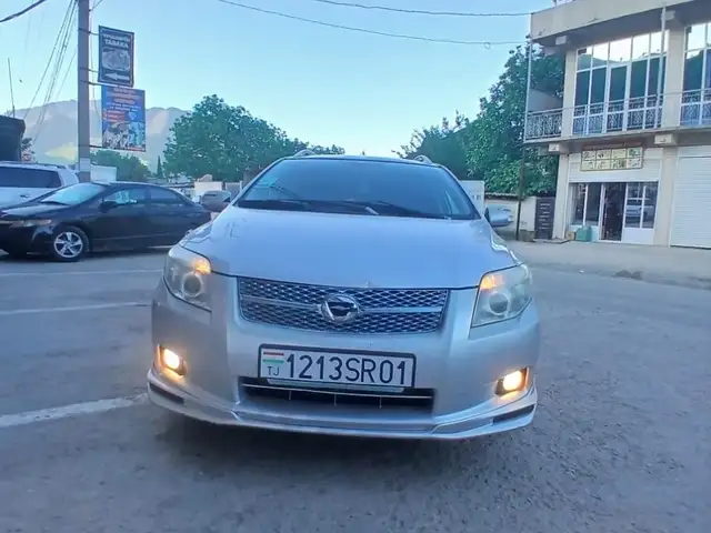 Toyota Fielder