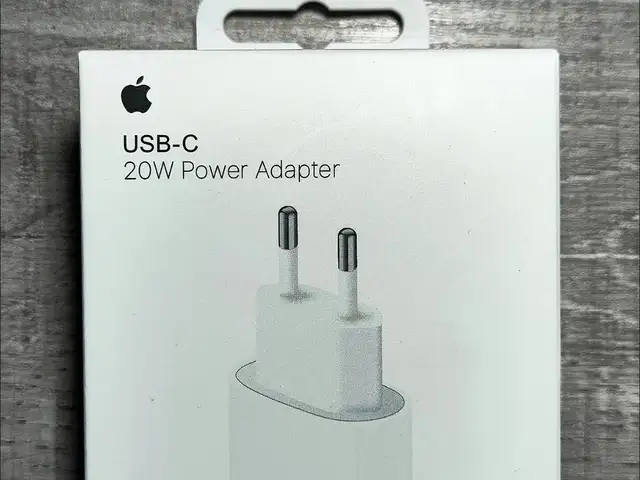 Зарядное устройство Apple 20w, Душанбе