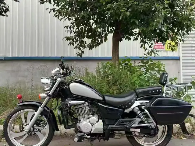 Мотоцикл Suzuki, Душанбе