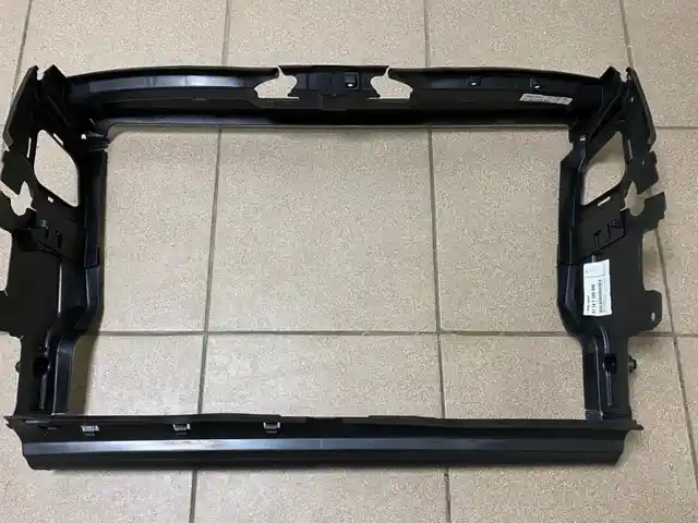 Рамка радиатора BMW G30, Худжанд