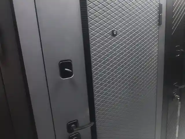 Железная дверь, Душанбе