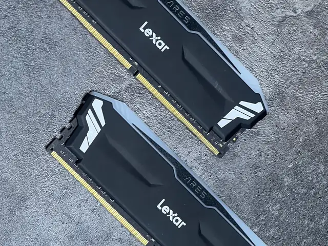 Оперативная Память Lexar Ares 32GB RGB, Душанбе