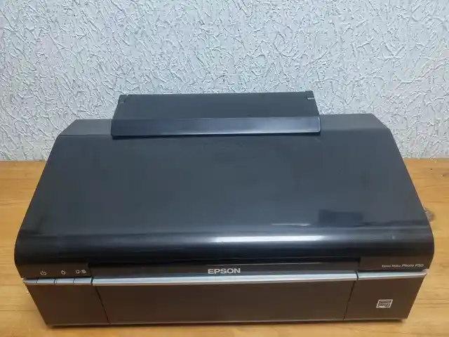 Цветной принтер Epson П 50, Худжанд