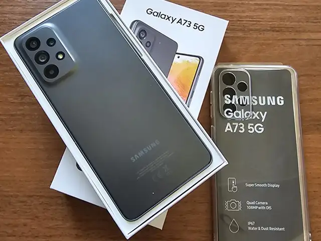 Samsung galaxy А73 128/8Gb Vetnam 5G Silver, Хуҷанд