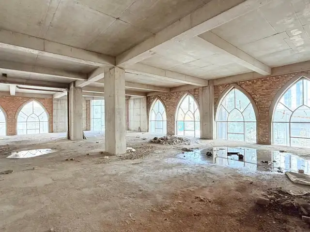 Помещение под ресторан / бар, 412м², Шохмансур (Зеленый базар), Душанбе