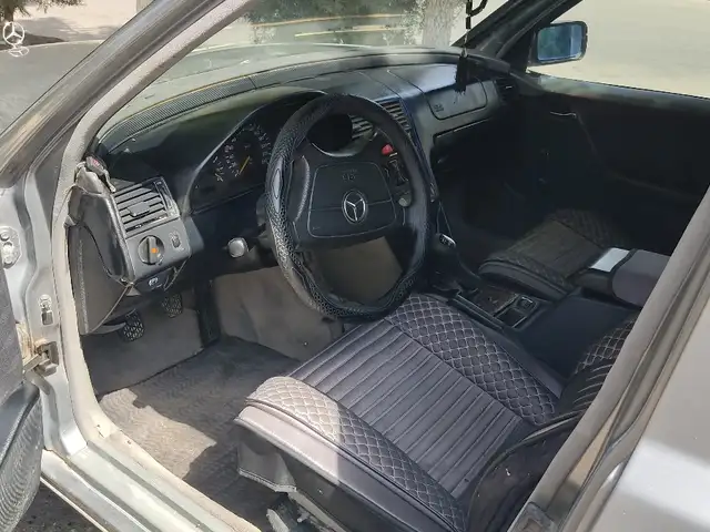 Mercedes-Benz W201