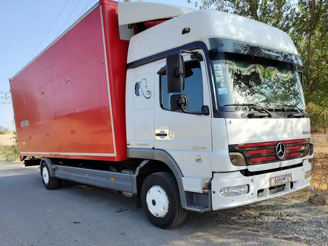 Бортовой Грузовик Mercedes-Benz Atego, 2008, Истаравшан