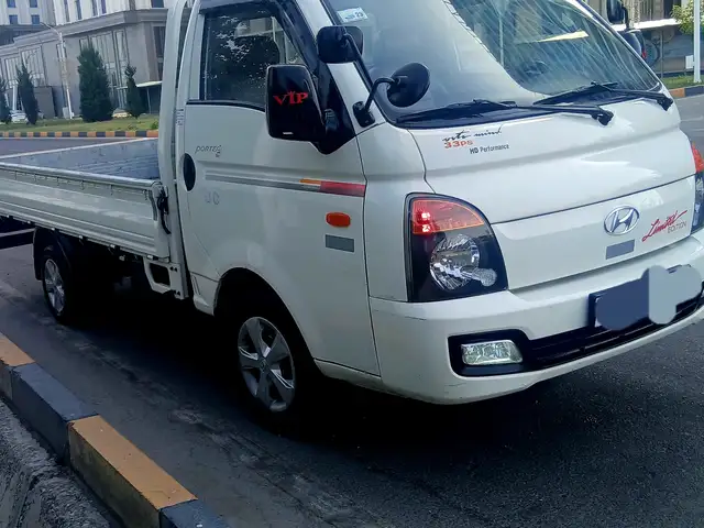 Бортовой автомобиль Hyundai Porter, 2014, Душанбе